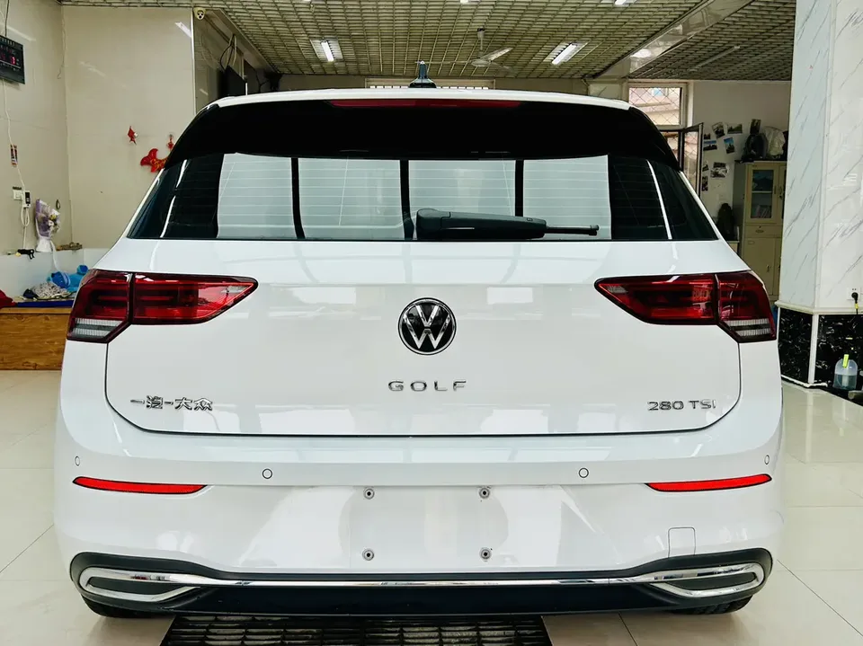 Volkswagen Golf golf 2023 280TSI DSG R-Line 2023 — thumbnail 2
