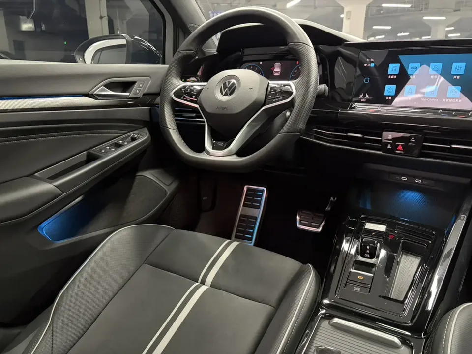 Volkswagen Golf golf 2021 280TSI DSG R-Line 2022 — thumbnail 4