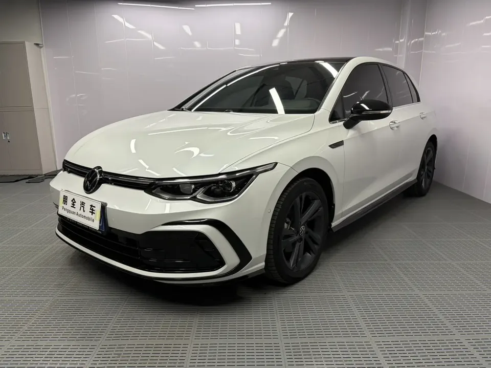 Volkswagen Golf golf 2021 280TSI DSG R-Line 2022 — photo 1, buy with delivery to Moscow