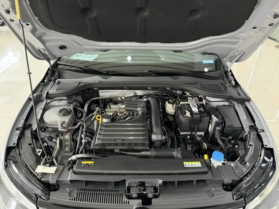Volkswagen Golf golf 2023 280TSI DSG R-Line Lite 2023 — thumbnail 2