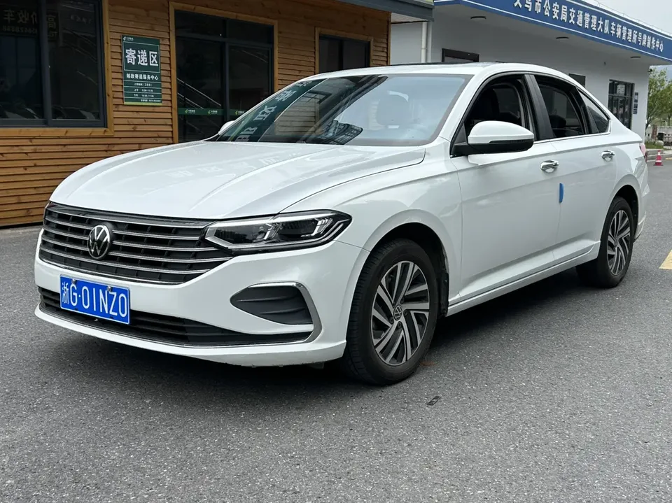 Volkswagen Lavida Lavida 2023 280TSI DSG Full Elegance Edition 2022 — photo 1, buy with delivery to Moscow