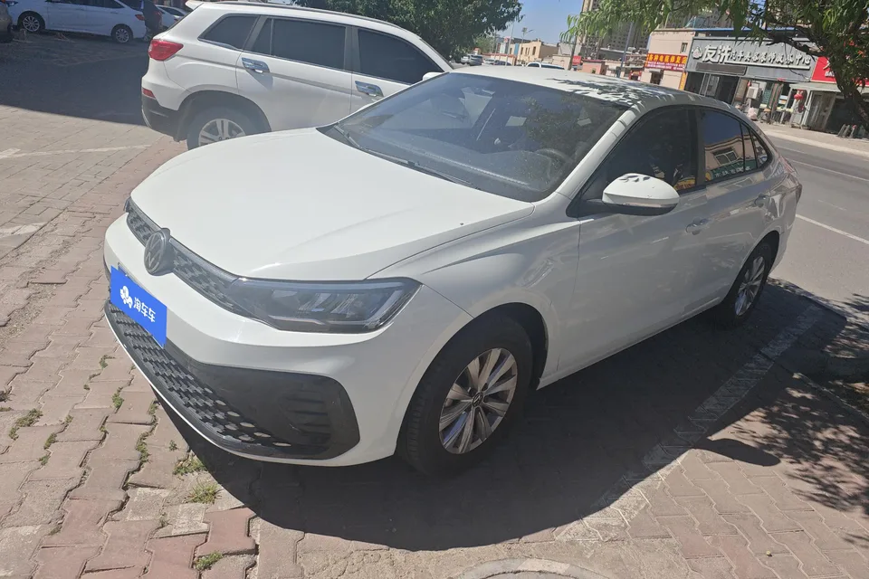 Volkswagen Lavida Lavida 2023 Modified 1.5L Automatic Deyi Edition 2024 — photo 1, buy with delivery to Moscow