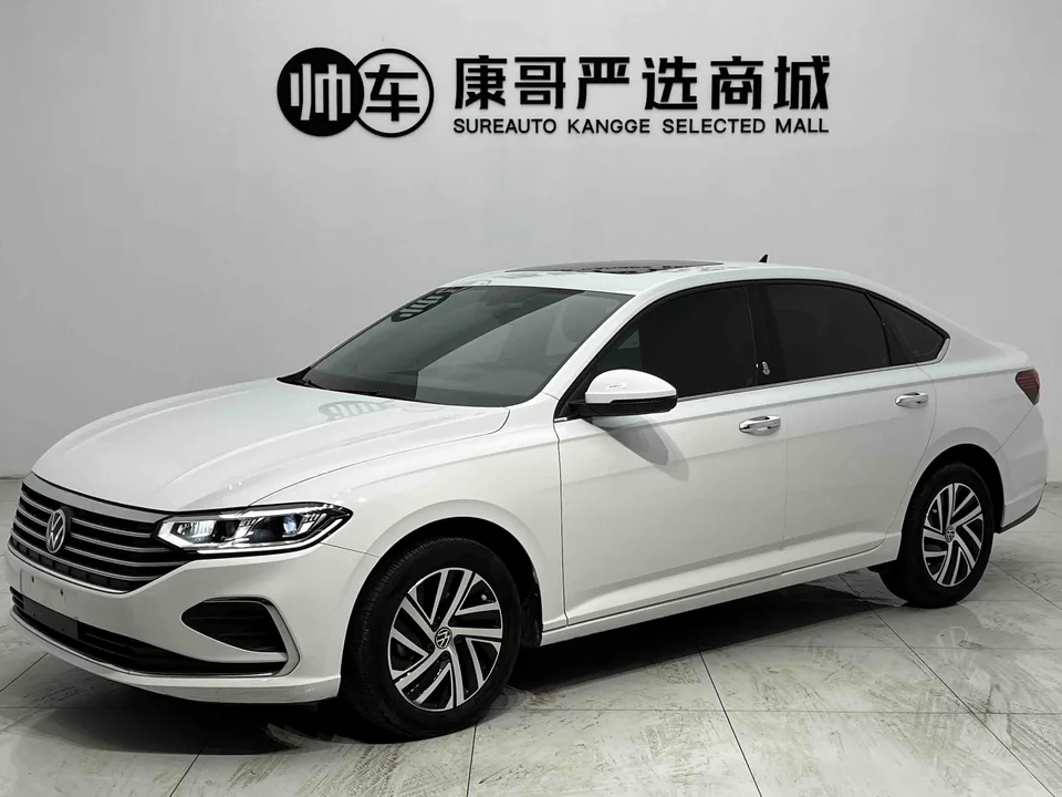 Volkswagen Lavida Lavida 2023 Modified 1.5L Automatic 5 million version 2022 — photo 1, buy with delivery to Moscow
