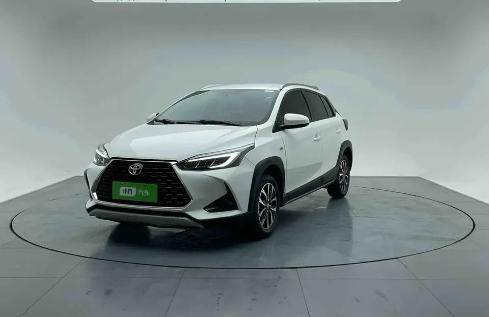 Toyota Yaris L Yaris L YARiS L Zhixuan 2022 Zhixuan X 1.5L CVT leading PLUS version 2022 — photo 1, buy with delivery to Moscow