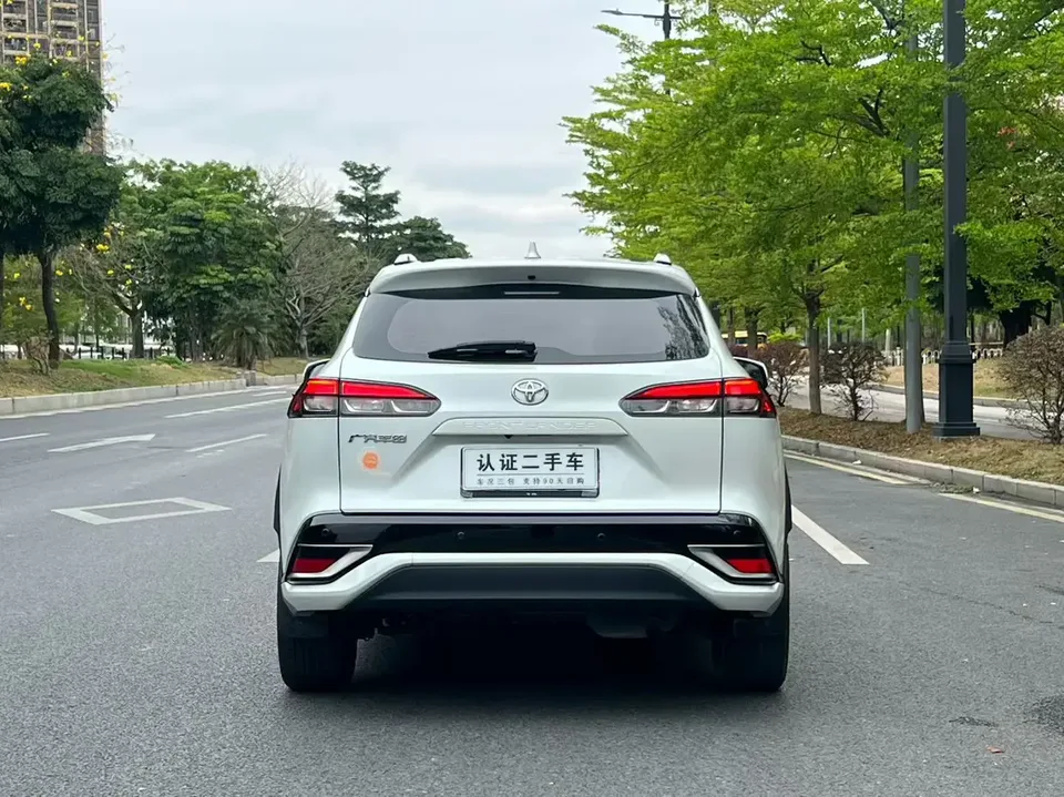 Toyota Frontlander Fenglanda 2.0L CVT Sports Edition 2023 — thumbnail 2
