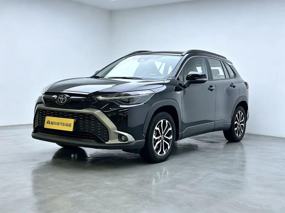 Toyota Frontlander Fenglanda 2.0L Intelligent Electric Hybrid Dual Engine Premium Edition 2023 — photo 1, buy with delivery to Moscow
