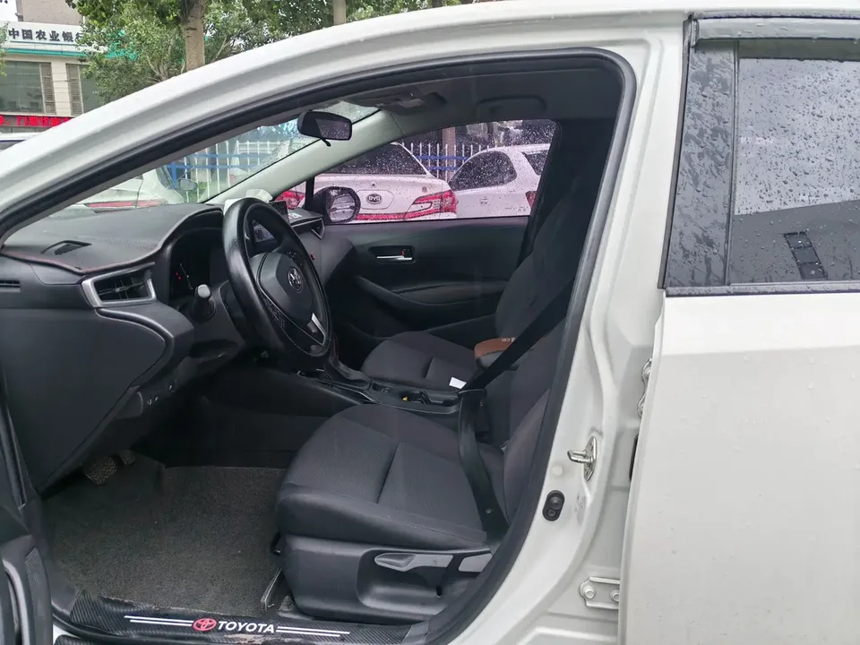 Toyota Levin Lei Ling Corolla Hybrid 1.8L Leading Edition 2023 — thumbnail 5