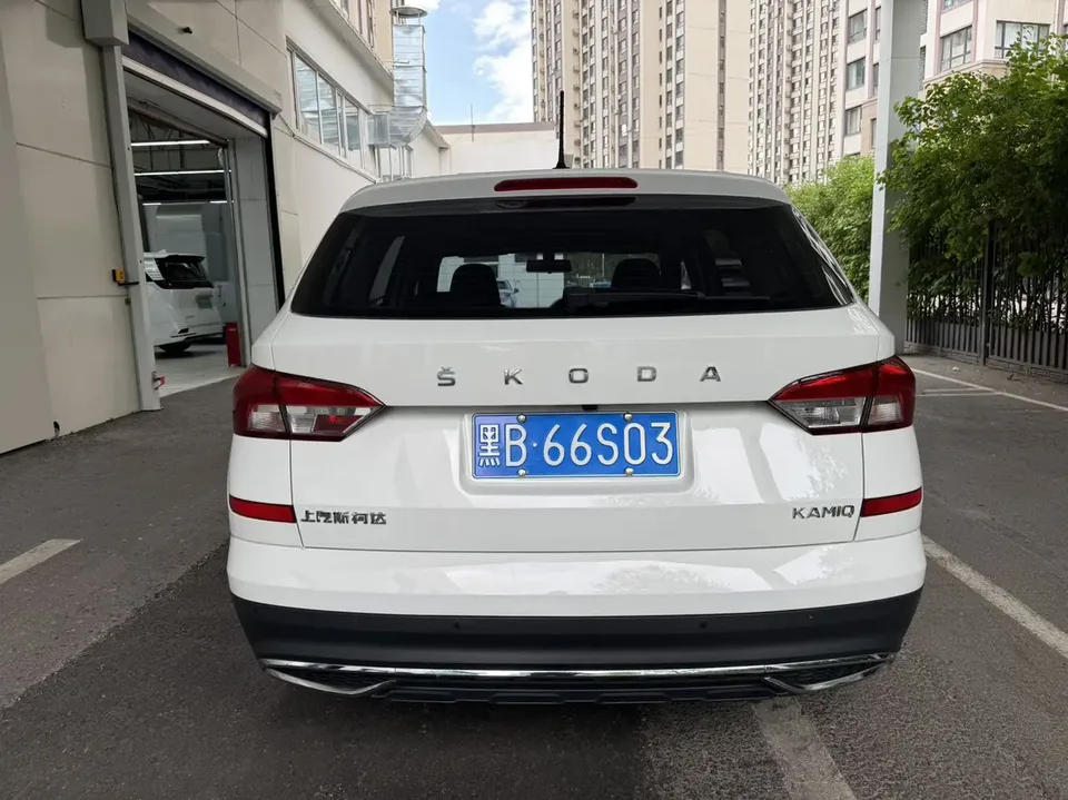 Skoda Comek Comek 1.5L Automatic Comfort Edition 2022 — thumbnail 2