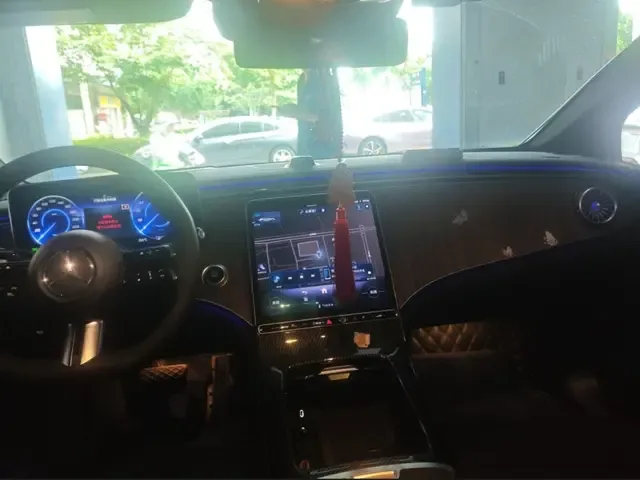 Mercedes-Benz EQE Mercedes-Benz EQE EQE 350 Luxury Edition 2022 — thumbnail 3