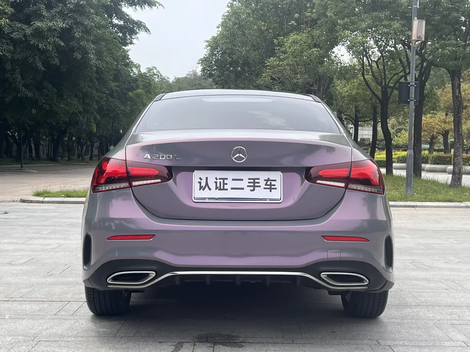 Mercedes-Benz Klasa A Mercedes Benz A Class second facelift A 200 L sports sedan fashion version 2022 — thumbnail 2