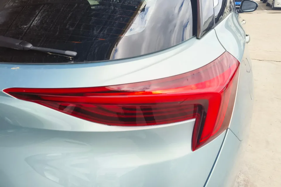 Buick Weilan 6 PHEV Weilan 6 PHEV connected smart model 2022 — thumbnail 2