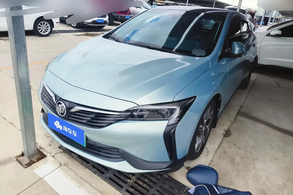 Buick Weilan 6 PHEV Weilan 6 PHEV connected smart model 2022 — photo 1, buy with delivery to Moscow