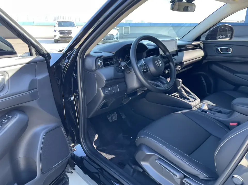 Honda WR-V XR-V Honda XR-V 2023 1.5L CVT Hot Edition 2023 — thumbnail 4