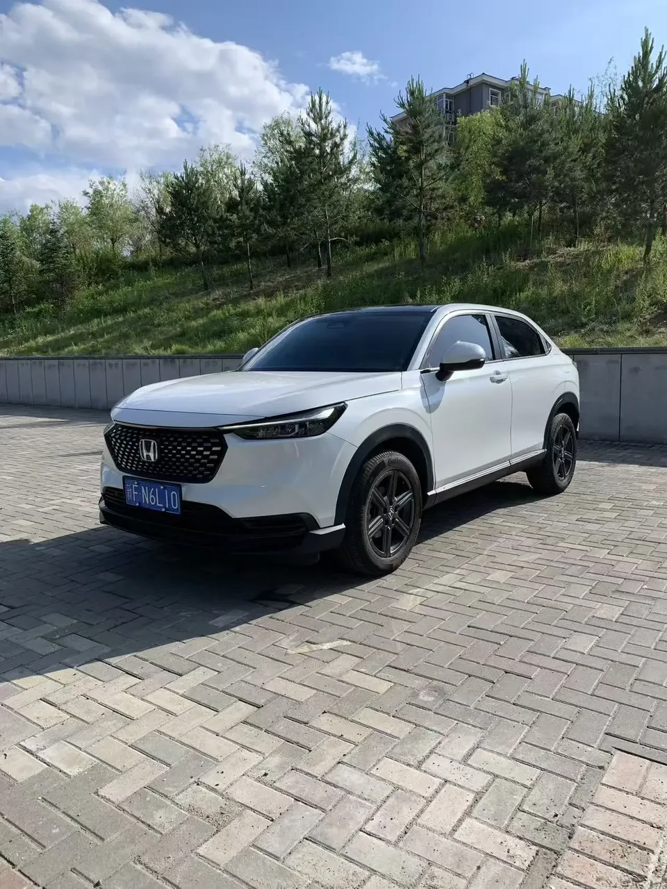Honda WR-V XR-V Honda XR-V 2023 1.5L CVT Hot Edition 2023 — photo 1, buy with delivery to Moscow