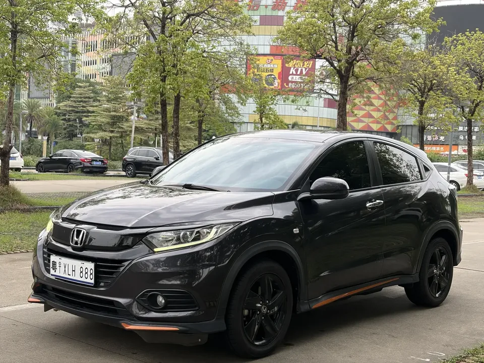Honda VEZEL Binzhi 1.5L CVT Phantom Night Pioneer Edition 2022 — photo 1, buy with delivery to Moscow