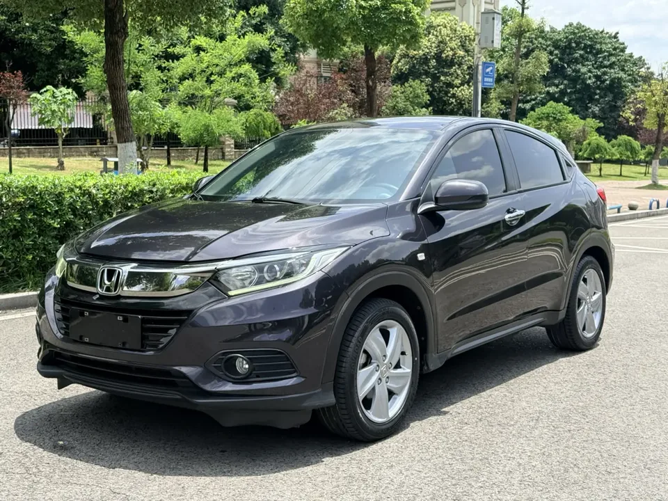 Honda VEZEL Binzhi 1.5L CVT Elite Smart Edition 2022 — photo 1, buy with delivery to Moscow