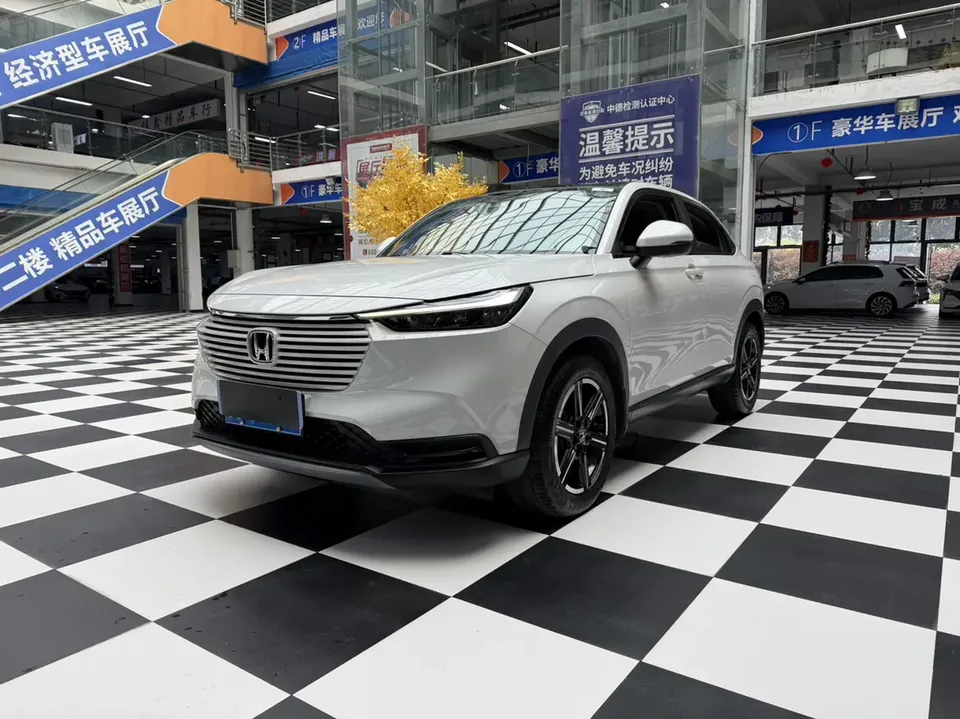 Honda VEZEL Binzhi 1.5L CVT Pioneer Edition 2023 — photo 1, buy with delivery to Moscow