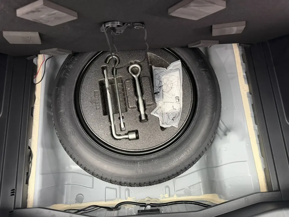 Honda VEZEL Binzhi 1.5L CVT Elite Edition 2023 — thumbnail 3