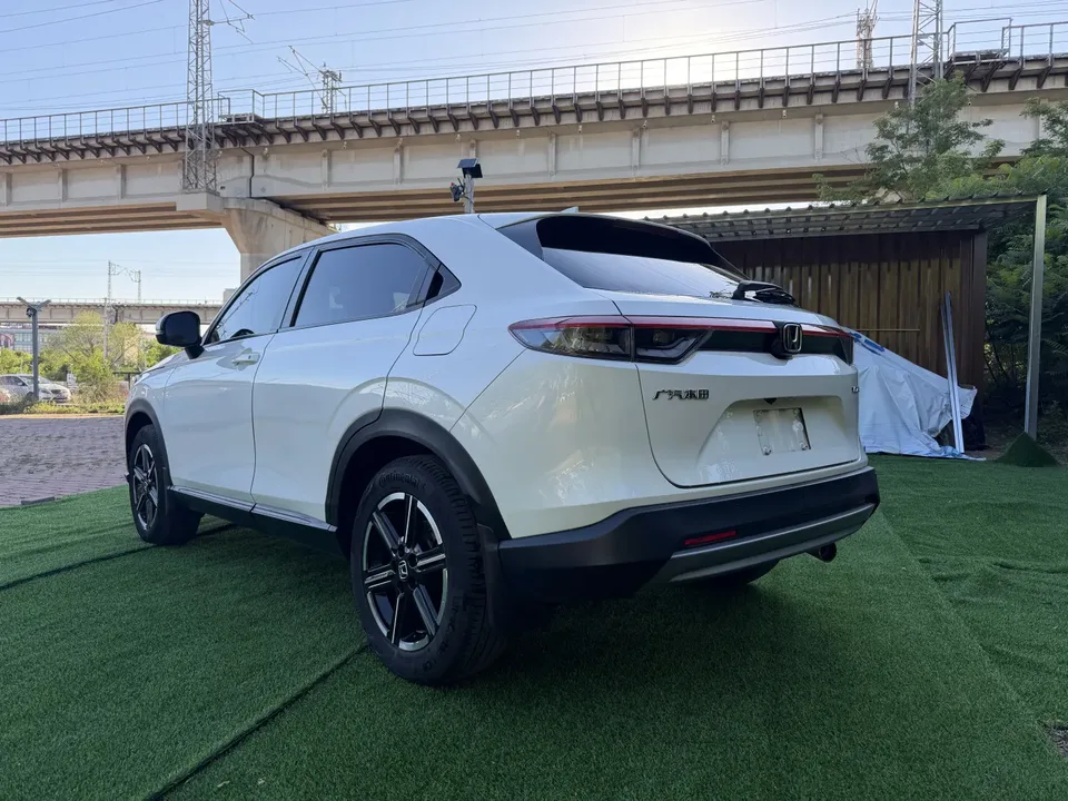 Honda VEZEL Binzhi 1.5L CVT Elite Edition 2023 — thumbnail 2