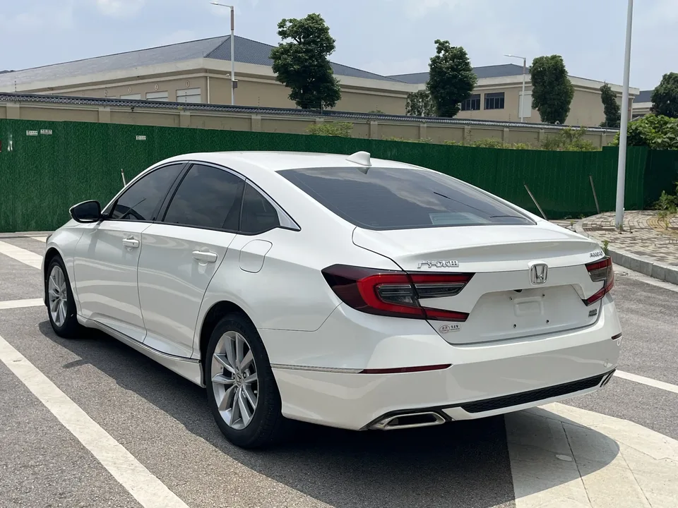 Honda Accord Accord 2022 Accord 260TURBO Fantasy Night Premium Edition 2022 — thumbnail 2