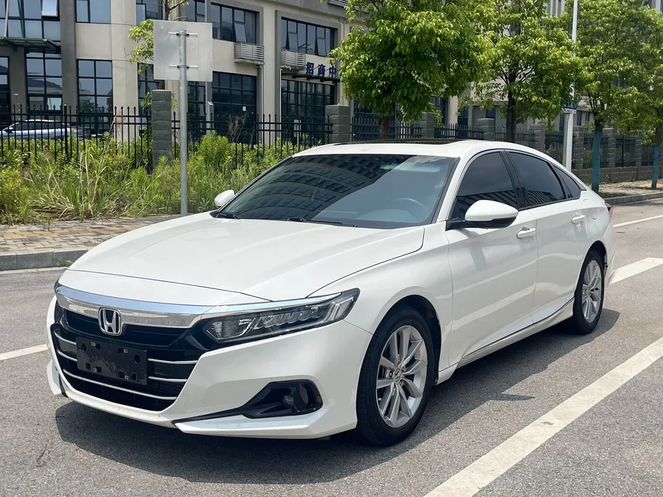 Honda Accord Accord 2022 Accord 260TURBO Fantasy Night Premium Edition 2022 — photo 1, buy with delivery to Moscow