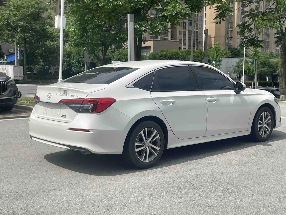 Honda CIVIC Civic Civic 240TURBO CVT Dynamic C-position Customer Special Edition 2022 — thumbnail 2