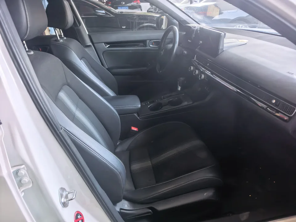 Honda CIVIC Civic 240TURBO CVT Dynamic Edition 2022 — thumbnail 3