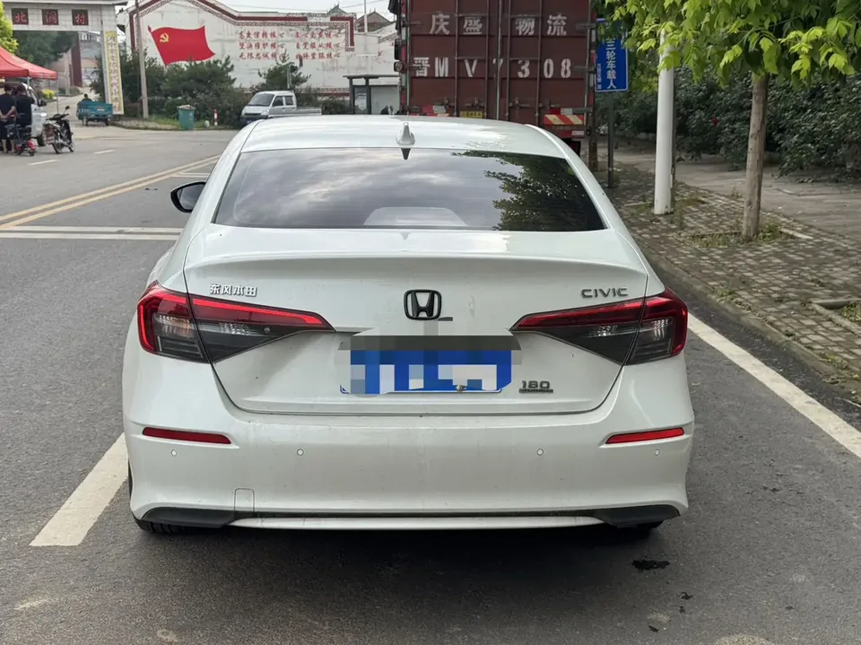 Honda CIVIC Civic 2022 Civic 180TURBO CVT Shangqing Edition 2022 — thumbnail 2