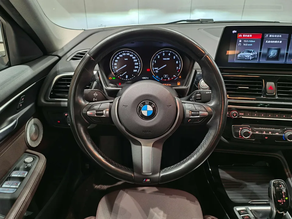 BMW 1 Series 1 Series BMW 1 Series 2023 120i M Sport Night Edition 2023 — thumbnail 5