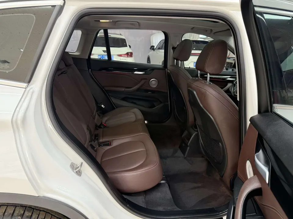 BMW X1 BMW X1 sDrive20Li Fashion 2022 — thumbnail 5