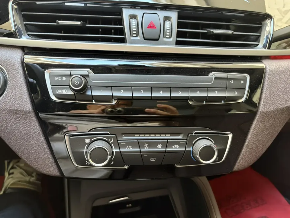 BMW X1 X1 BMW X1 2022 sDrive20Li Fashion Edition 2022 — миниатюра 4