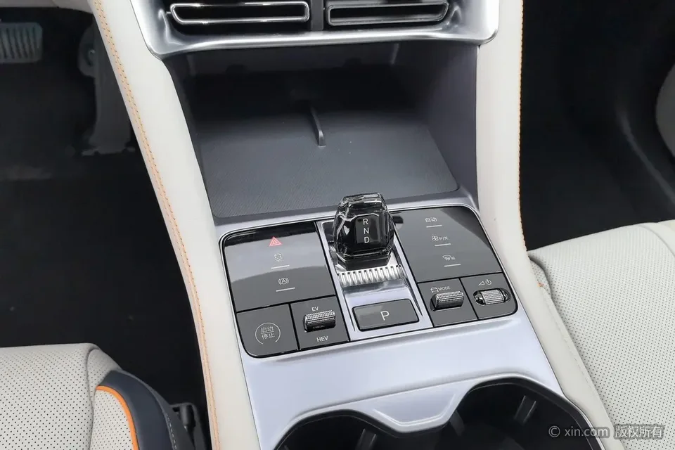 BYD Song PLUS DM Song PLUS DM 2023 DM-i Champion Edition 110KM Flagship PLUS 2023 — thumbnail 3