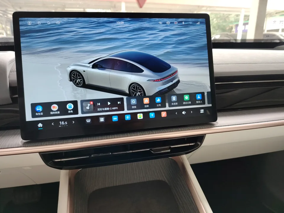 Dongfeng YiPai 007 Yipai 007 Pure Electric 540 4WD Max Edition 2024 — thumbnail 3