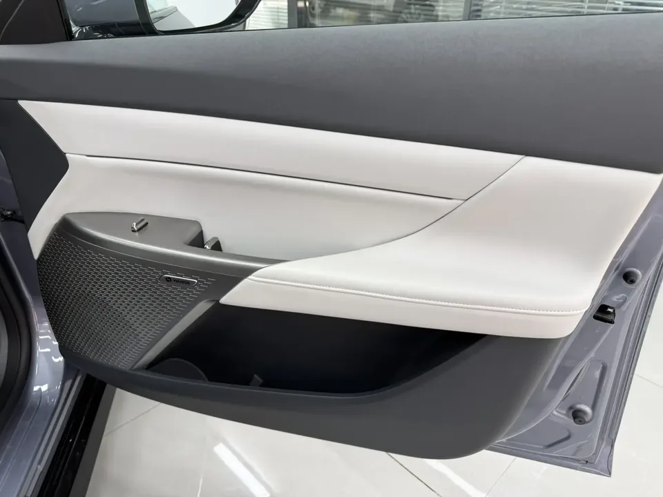 Dongfeng YiPai 007 Yipai 007 Pure Electric 530Pro 2024 — миниатюра 3