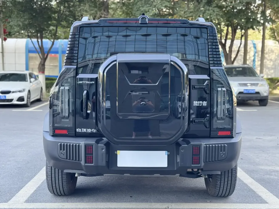 Jetour Jet Traveler Jet Traveler 1.5TD 2WD Discovery PRO 2023 — thumbnail 2
