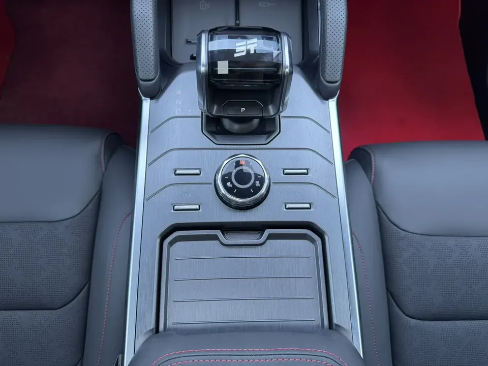 Jetour Jet Traveler Jet Traveler 1.5TD 2WD Discovery PRO 2023 — thumbnail 3