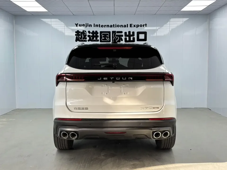 Jetour Jietu X70 PLUS Jietu X70 PLUS JETOUR X70 PLUS 2023 1.5T DCT Brave PLUS 5-seater 2023 — thumbnail 2