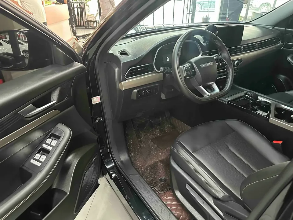 Jetour Jietu X70 Jietu X70 1.5T DCT Enjoy Edition 5 Seaters 2024 — thumbnail 4