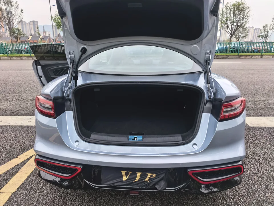 Hozon Neta GT Nezha GT Version 560 2023 — thumbnail 5