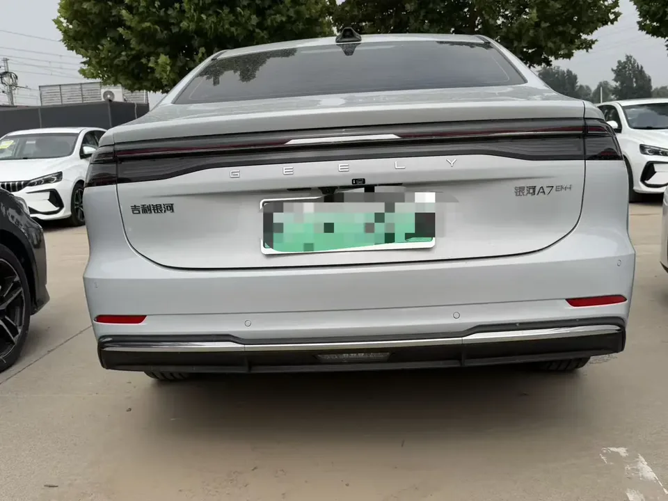 Geely Galaxy A7 EM Galaxy A7 EM 150km Premium Edition 2025 — thumbnail 2