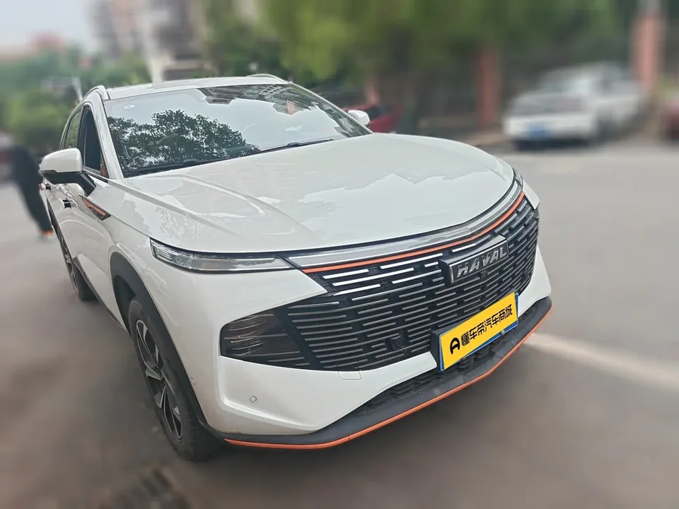 Haval Shenshou Harvard mythical beast 1.5T Smart Edition DHT 2022 — thumbnail 3