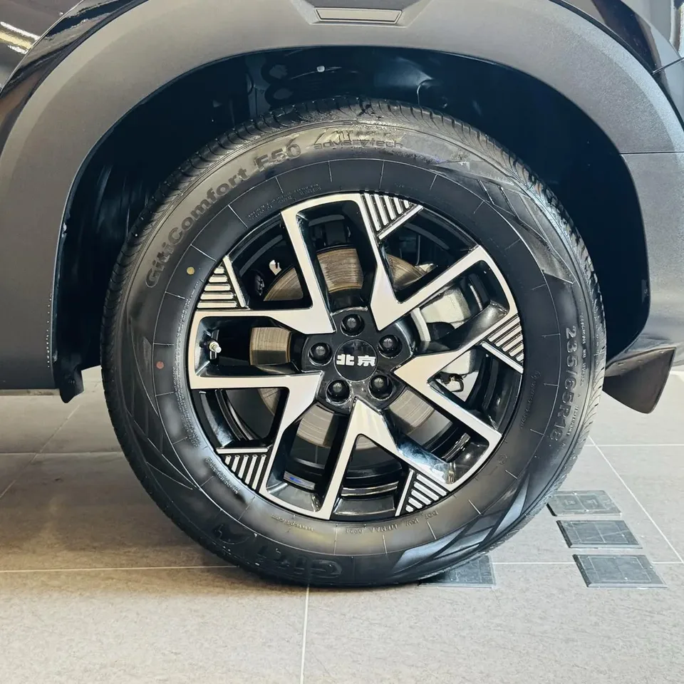 BAIC Beijing Off-road BJ30 Beijing Off-road BJ30 1.5T DCT 2WD Light Wild Max Edition 2024 — thumbnail 2