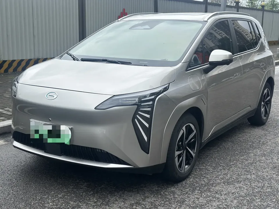 AION Y AION Y AION Y Younger Star Edition 2023 — photo 1, buy with delivery to Moscow