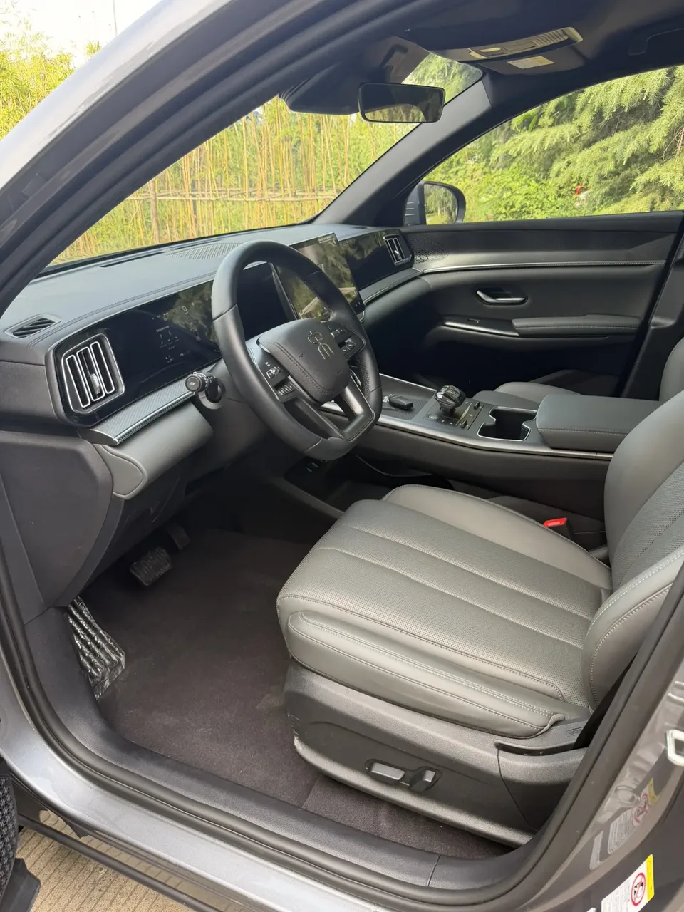 BYD Song Pro DM Song Pro DM Second generation intelligent driving version DM-i 75KM leading model 2025 — thumbnail 3