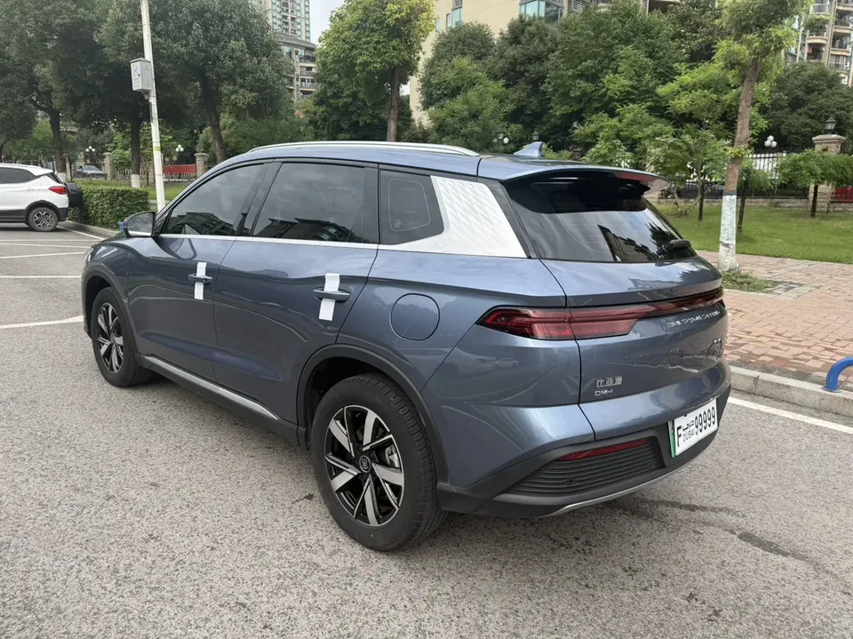 BYD Song Pro DM Song Pro DM DM-i Honor Edition 71km Pilot Edition 2024 — thumbnail 2