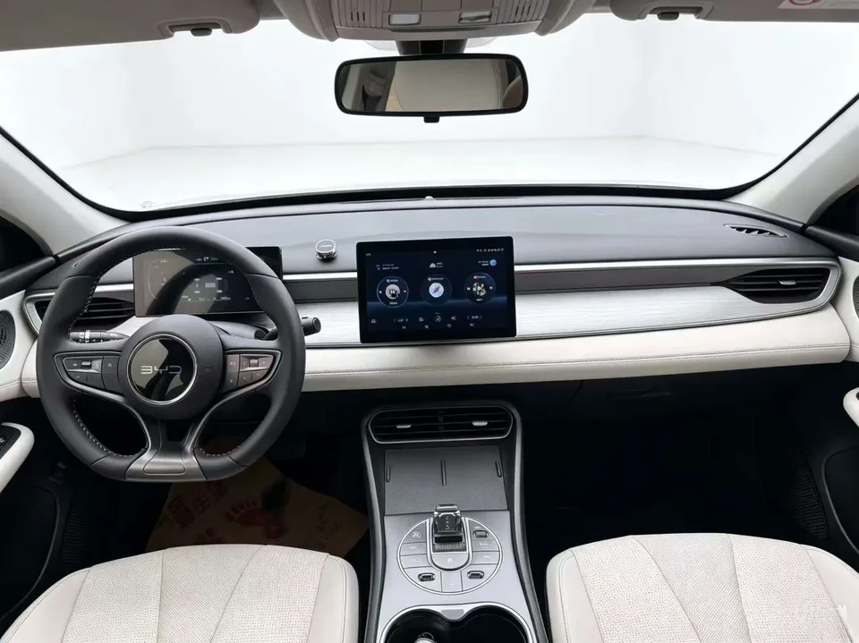 BYD Seal 05DM Seal 05DM DM-i 55KM Deluxe Smart Driving Edition 2025 — thumbnail 3