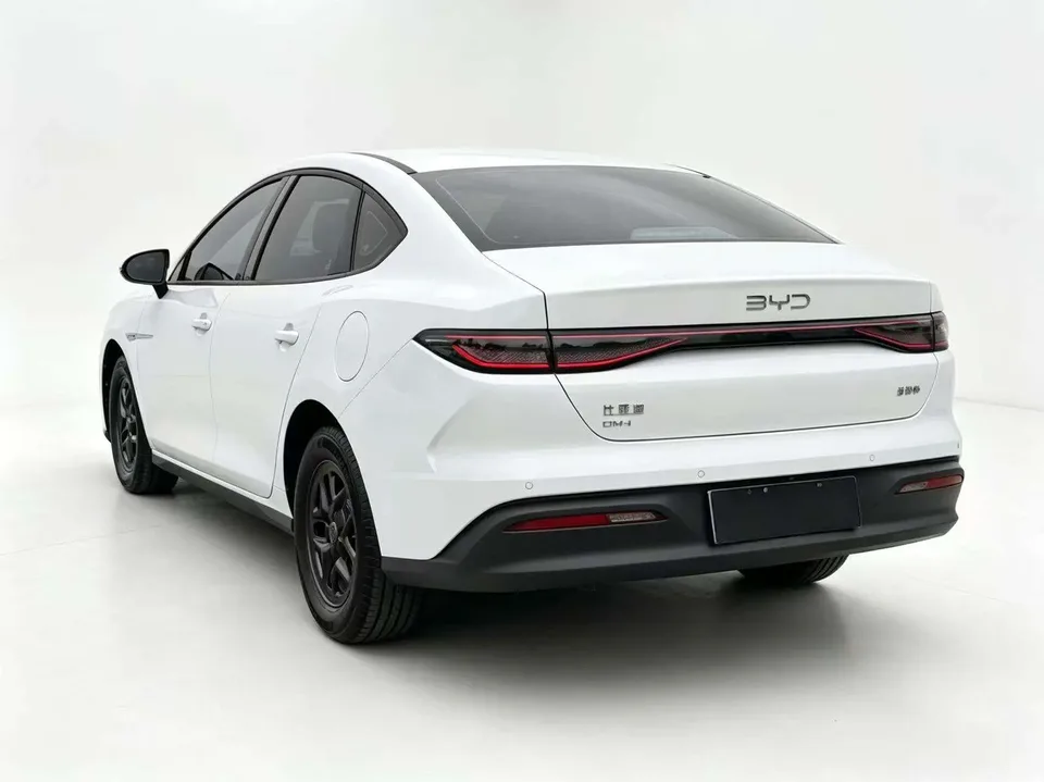 BYD Seal 05DM Seal 05DM DM-i 55KM Deluxe Smart Driving Edition 2025 — thumbnail 4