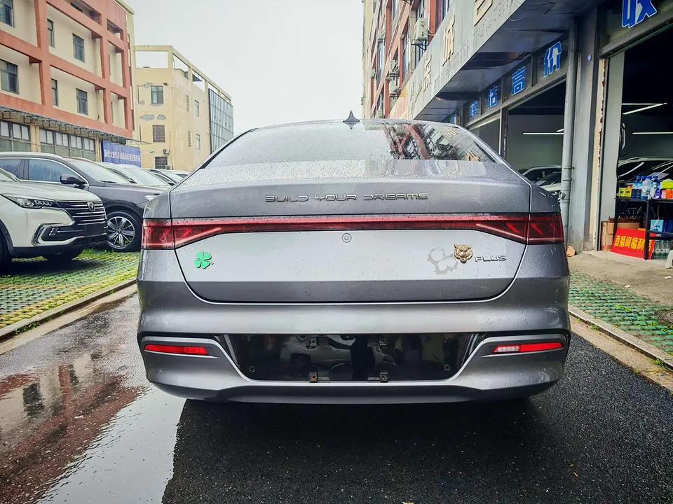 BYD Qin PLUS EV Qin PLUS EV Champion Edition 510KM Exceeding 2023 — thumbnail 2