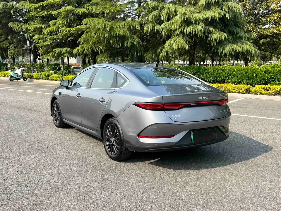 BYD Qin PLUS EV Qin PLUS EV Smart Driving Edition 510KM Leading Edition 2025 — thumbnail 2