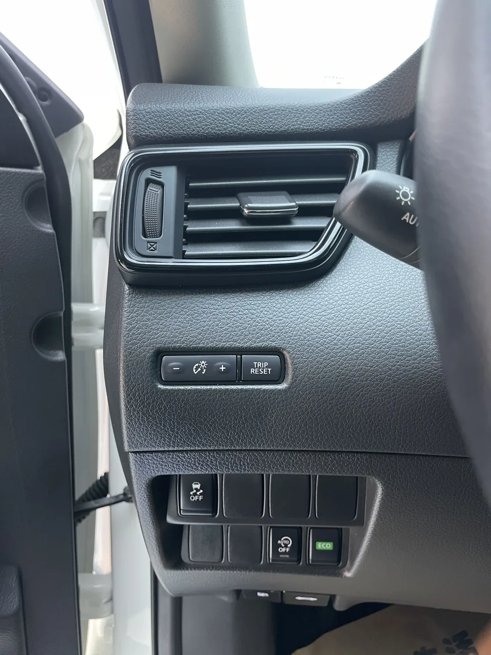 Nissan X-Trail Qijun X-Trail 2022 2.0L 2WD Intelligent Link Premium Edition 2022 — thumbnail 5